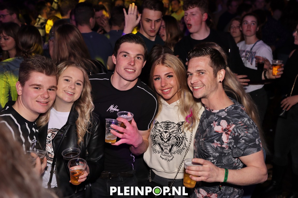 V R I J D A G     (96)